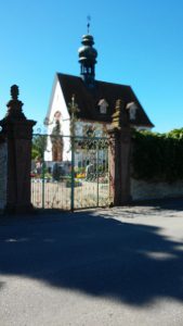 20160824_151821-Friedhofskapelle-Riegel-kl