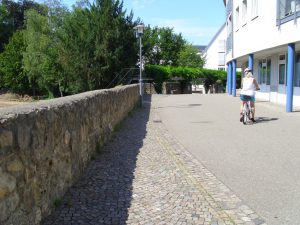 DSCI1098-alte Stadtmauer-kl